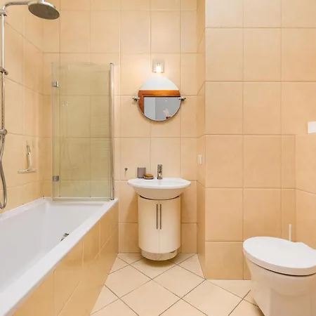 Tagore 3 By Homeprime Apartment Warsaw